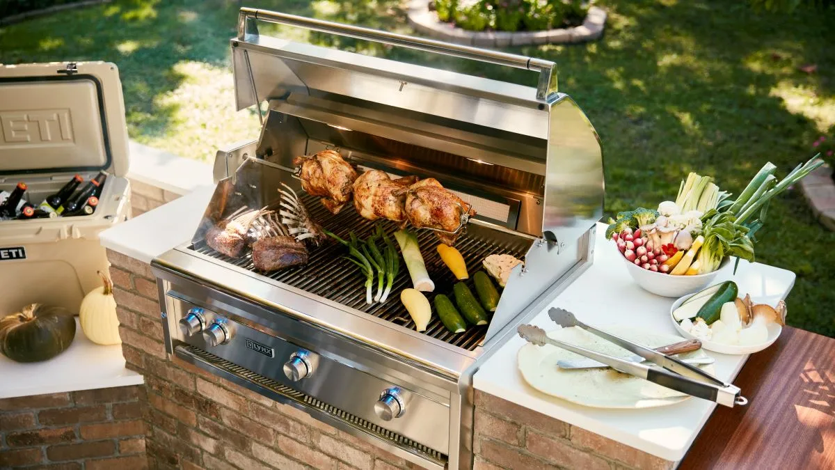 42" Professional Built-in Grill with All Trident Infrared Burners and Rotisserie (L42ATR)