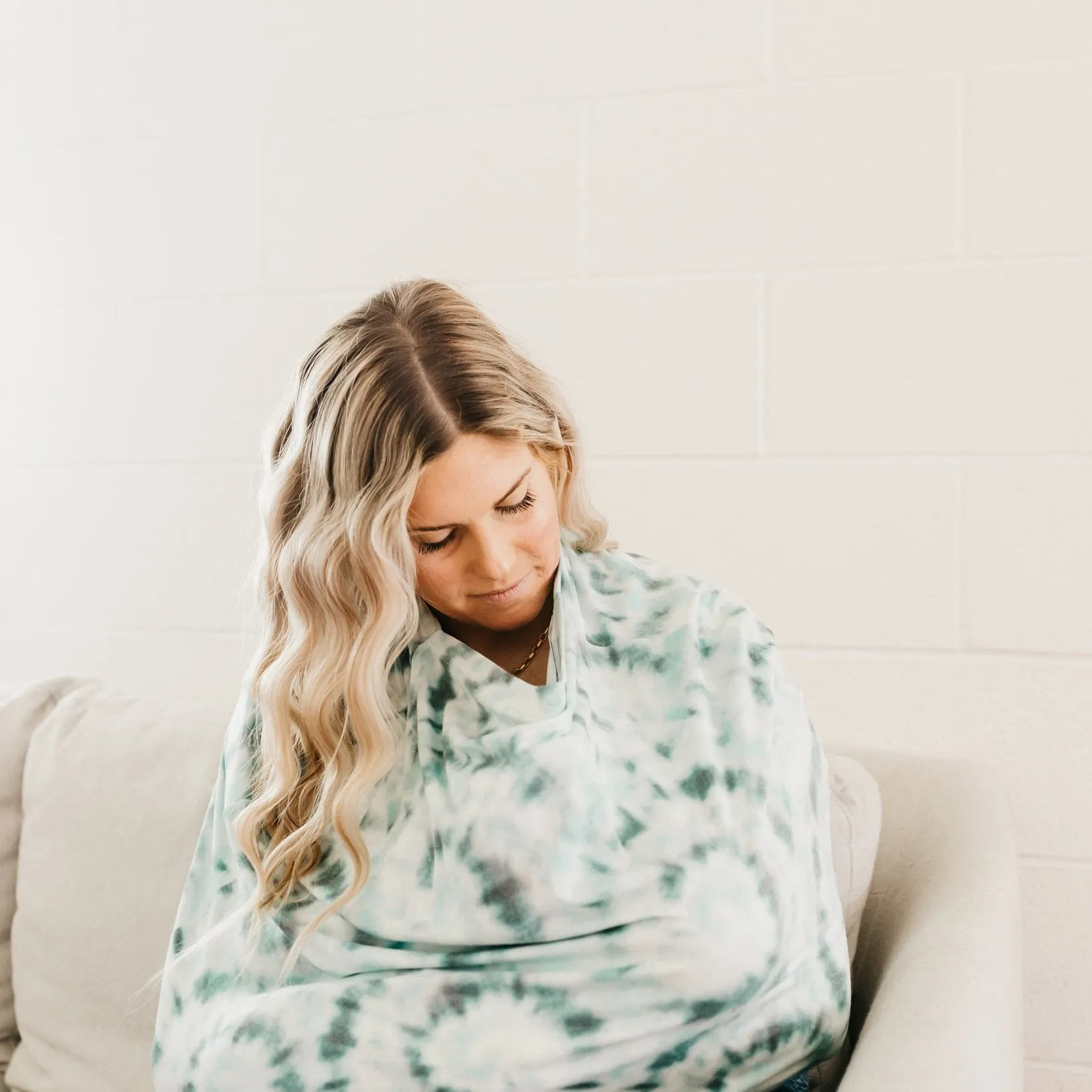 Copper Pearl Multi-Use Cover | Bahama