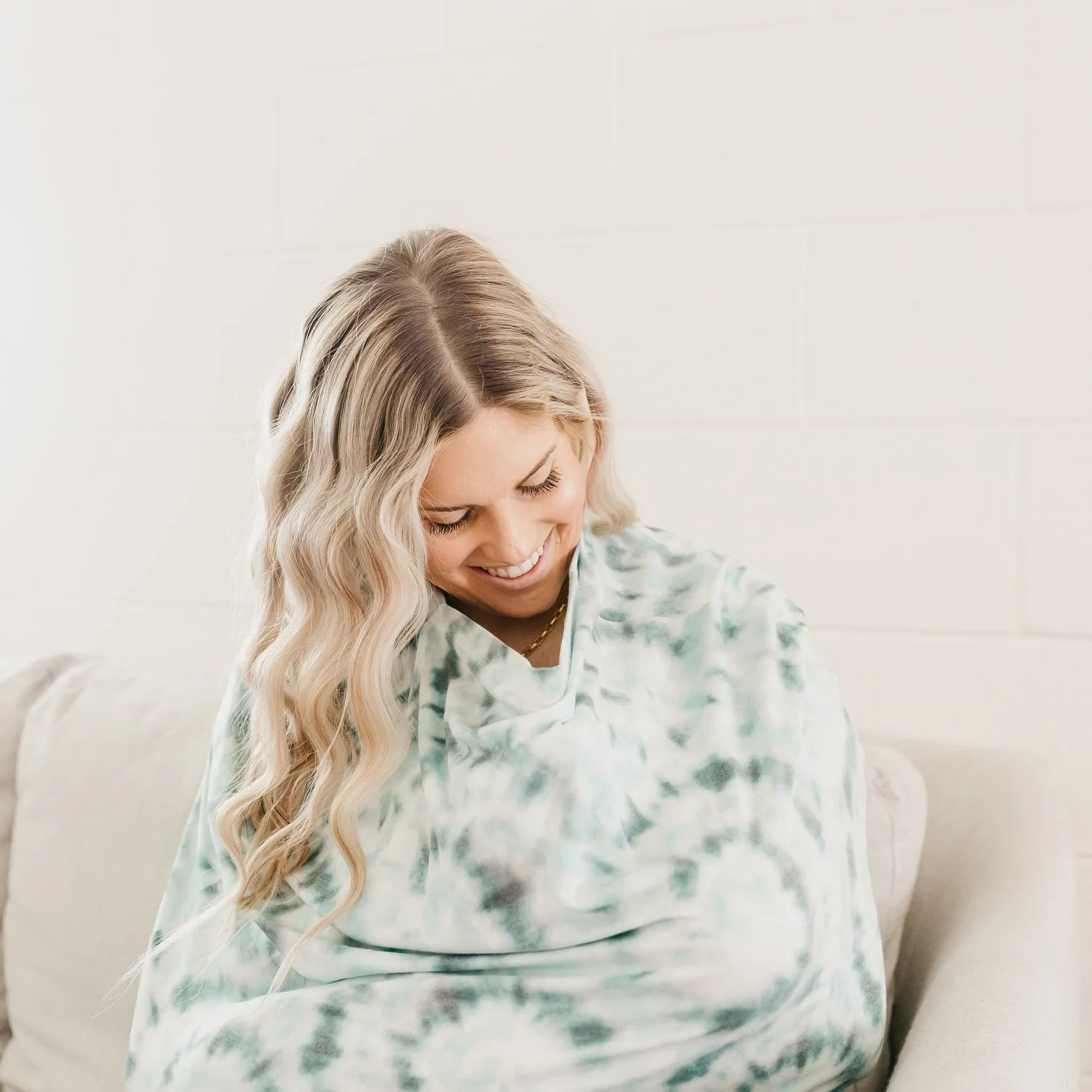 Copper Pearl Multi-Use Cover | Bahama