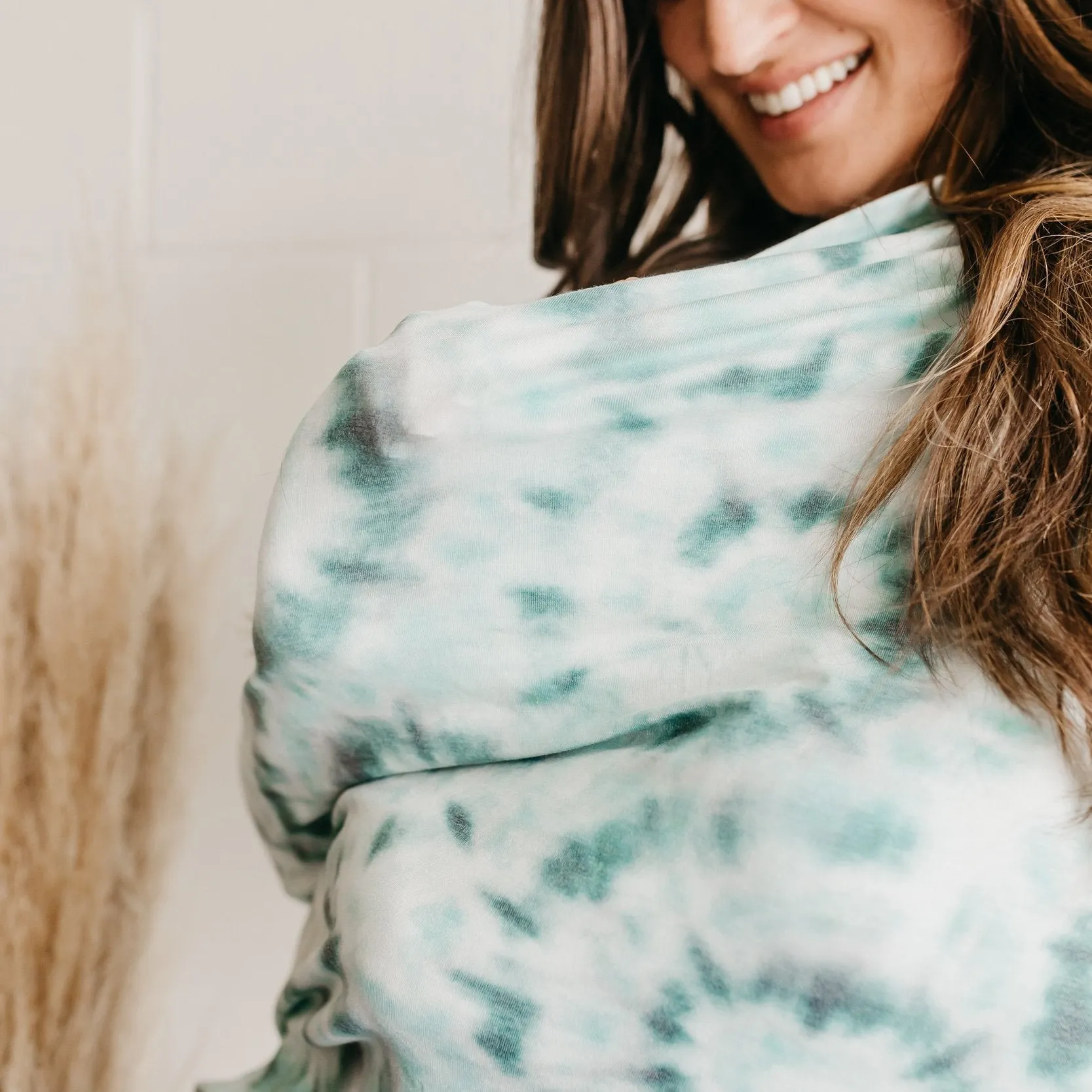 Copper Pearl Multi-Use Cover | Bahama