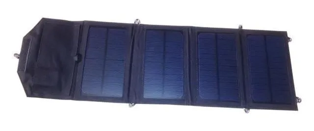 Fold-able 8W Solar Charger